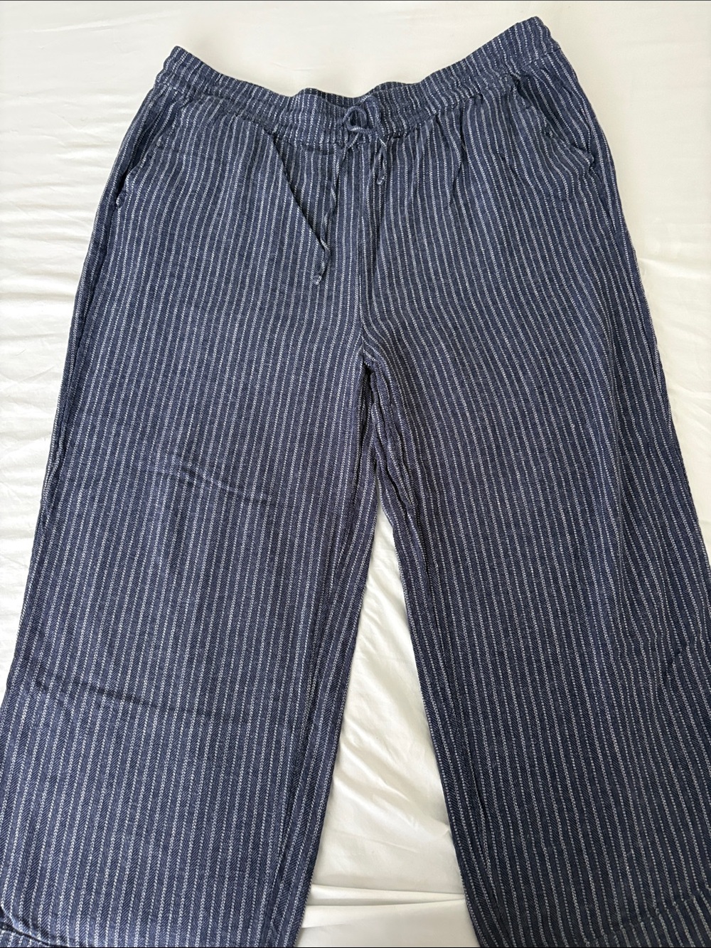 Time and Tru Navy Vertical-Striped Drawstring Joggers